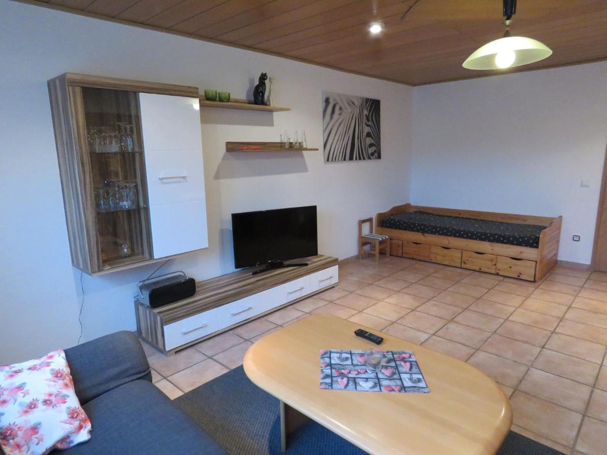 Quiet Apartment Along A Stream In Halenfeld Sellerich ภายนอก รูปภาพ